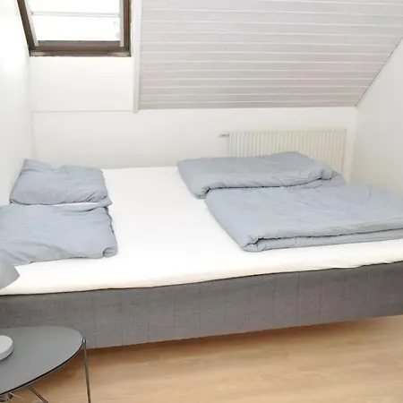 Hyggelig Lejlighed Med Fri Adgang Til Svommehal Apartamento *